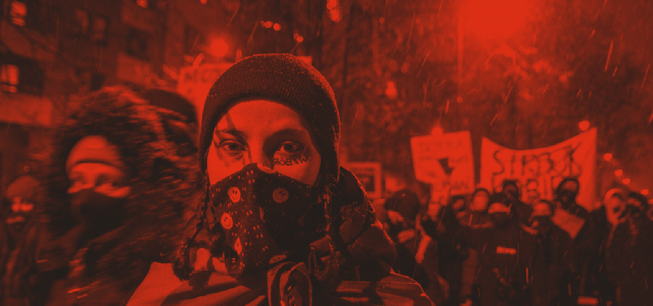 You are currently viewing Minęło pół roku – Fundacja Równość.org.pl mówi “sprawdzam”. I pyta o protesty oraz policyjne represje